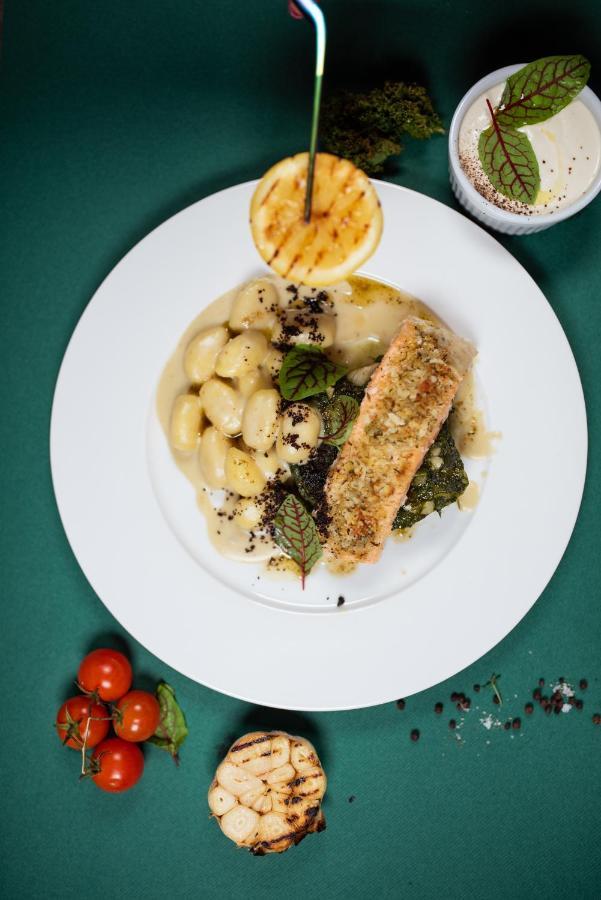 Chrzanów Hotel-Restauracja Platan מראה חיצוני תמונה