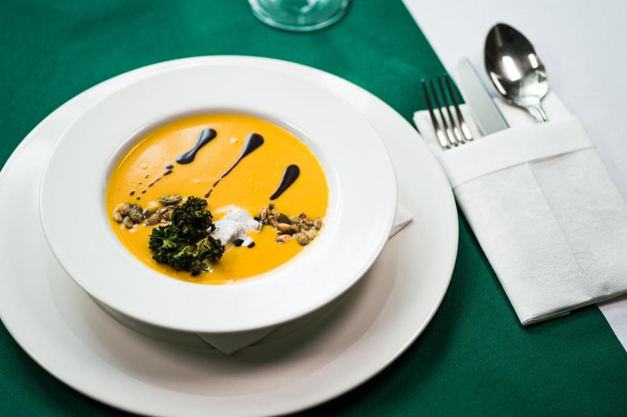 Chrzanów Hotel-Restauracja Platan מראה חיצוני תמונה