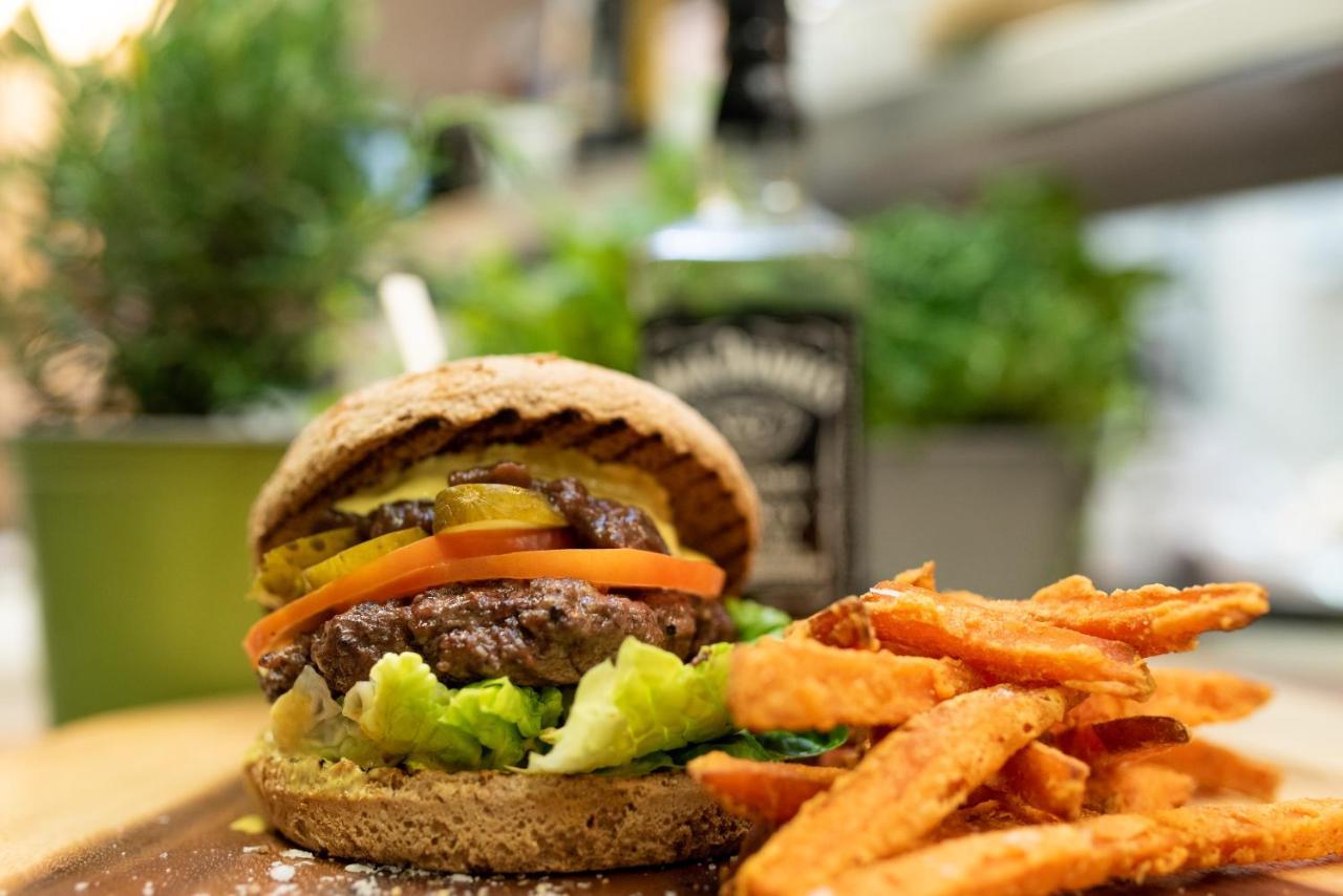 Chrzanów Hotel-Restauracja Platan מראה חיצוני תמונה