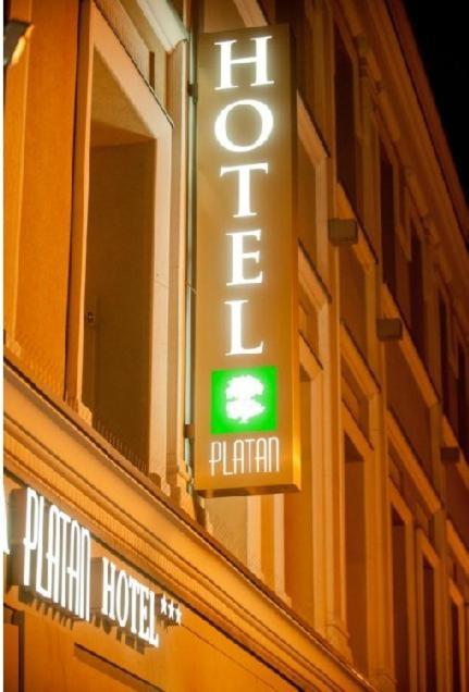 Chrzanów Hotel-Restauracja Platan מראה חיצוני תמונה